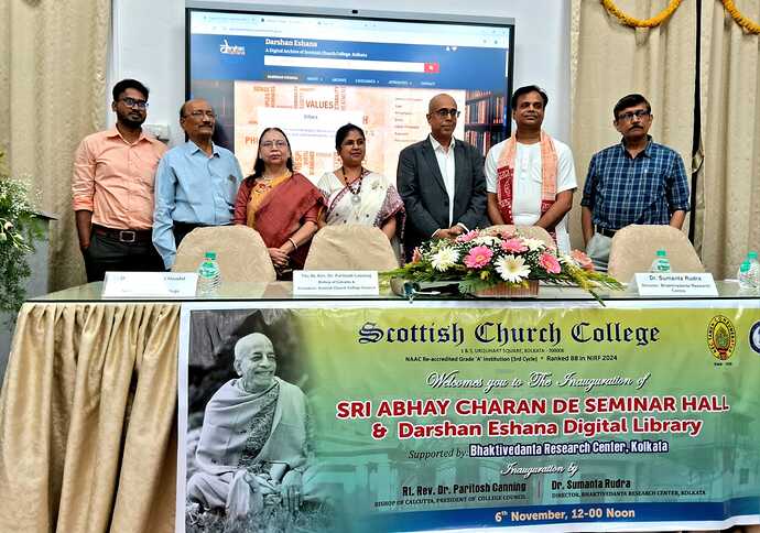 Dr.-Sumanta-Rudra-Academic-Dean-of-BRC-Radharaman-Das-Vice-President-ISKCON-Kolkata-along-with-Scottish-Church-College-Principal-Vice-Principal-Head-Librarian-and-others