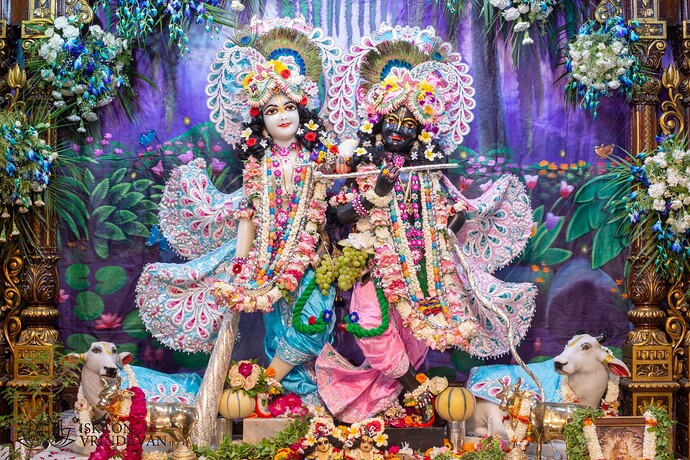 static-_446823107caf5b9