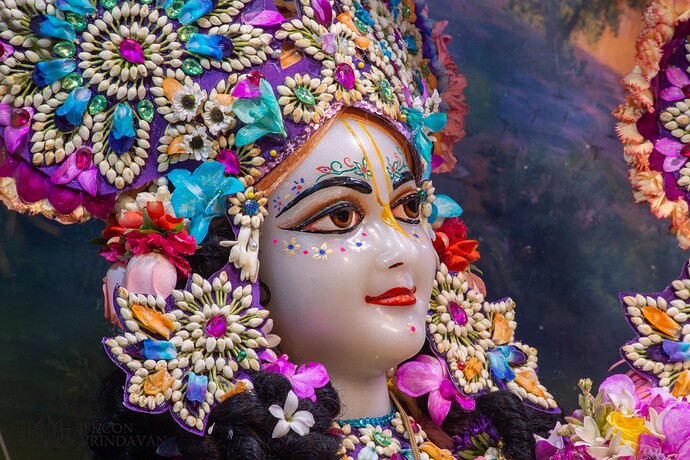 static-_8167ea2ef33af52