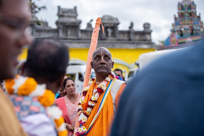 HH-Sundar-Caitanya-Goswami-Maharaj-ensuring-everything-ready-to-start.JPEG-1