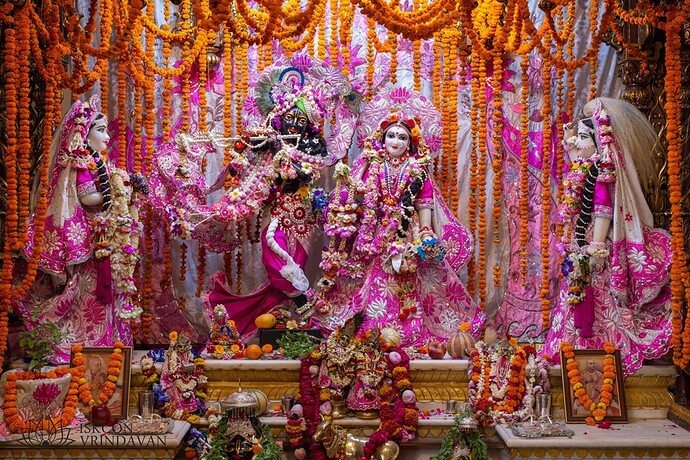 static-_13680b46d42e379