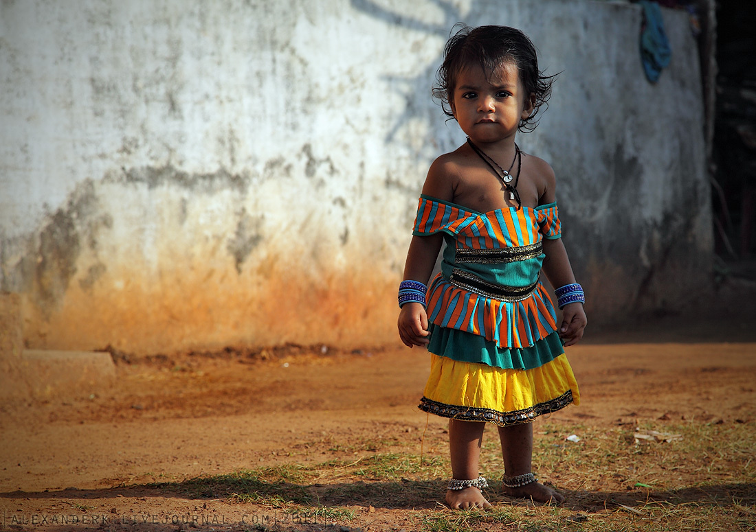 Индийские дети и их одежда